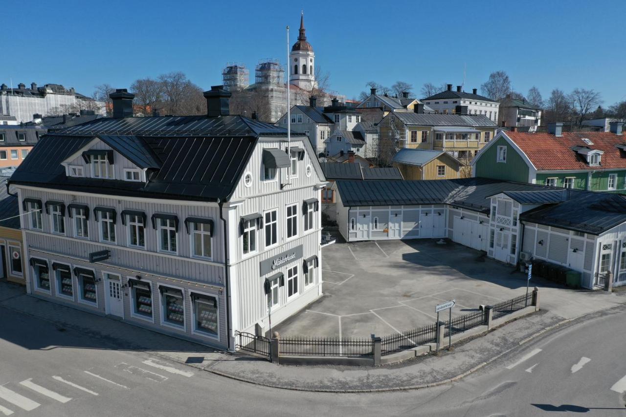 Hernoerum Storgatan - Centrala Laegenheter Harnosand Exterior photo